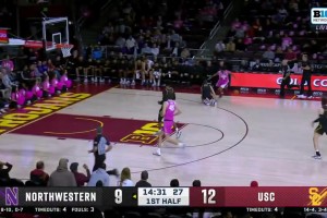 恢复神速阿里纳斯儿子迎首秀！秀360上篮！曾是五星高中生